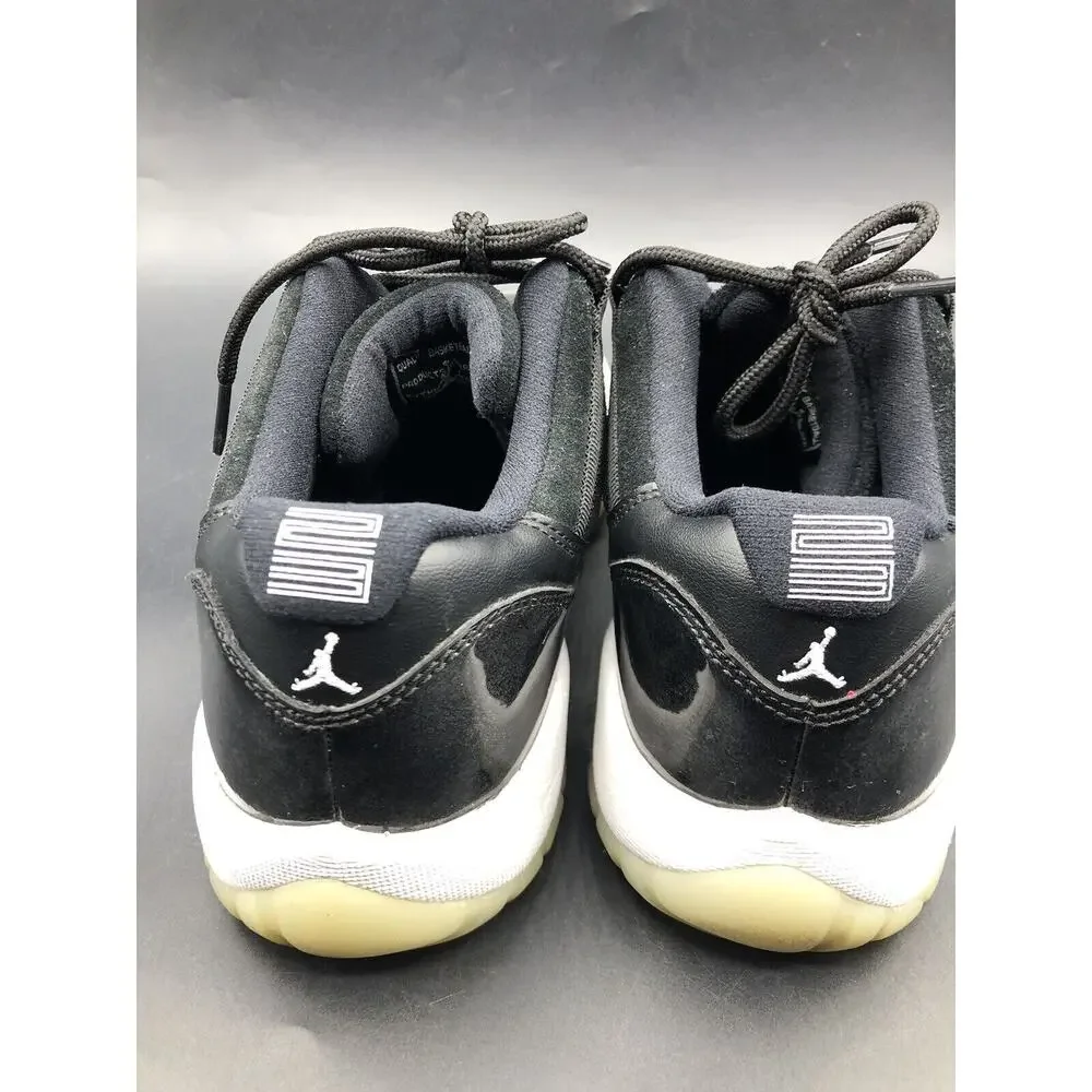 Nike Air Jordan 11 Retro Low Barons Size 6y 528895-010